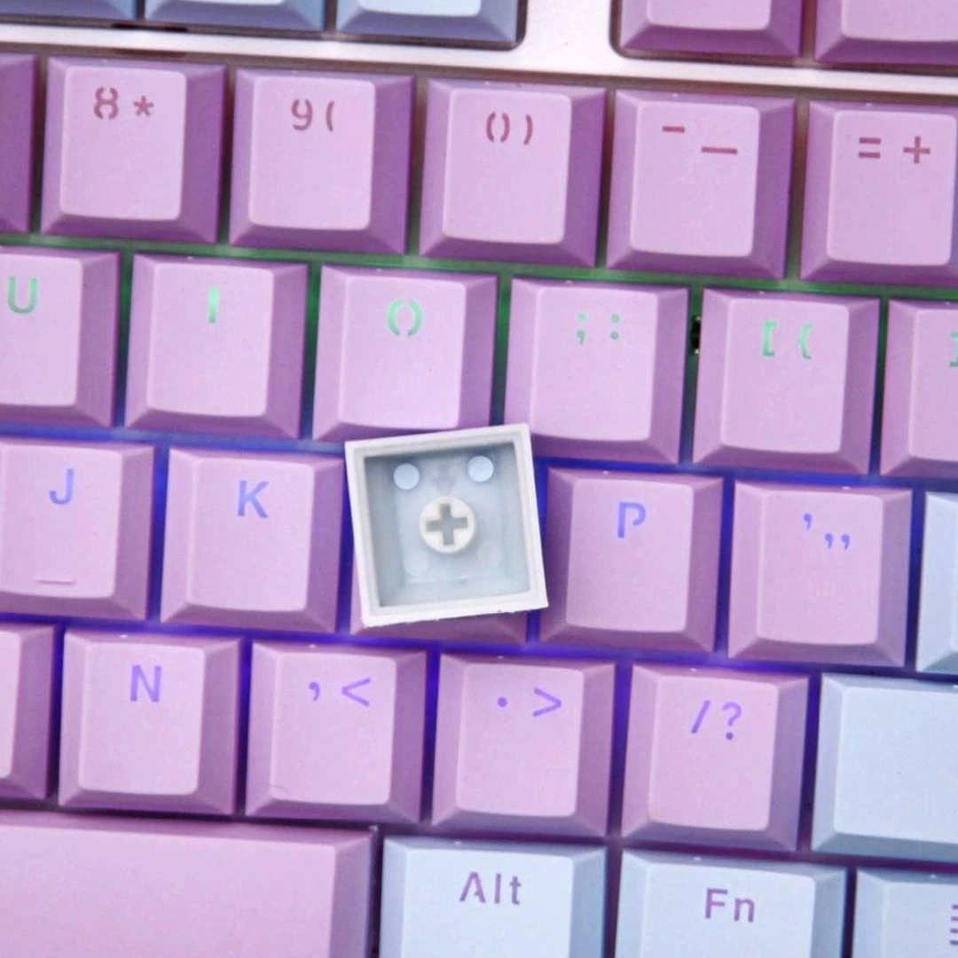 E-YOOSO 104-Key Mechanical Keyboard with Dual Color Keycaps - Image 2